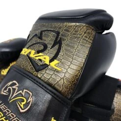 RFX-Guerrero Intelli-Shock Bag Gloves Croc Skin Edition 8 RFX-Guerrero Intelli-Shock Bag Gloves Croc Skin Edition -RIVAL BOXING SHOP rfxg is croc black 04